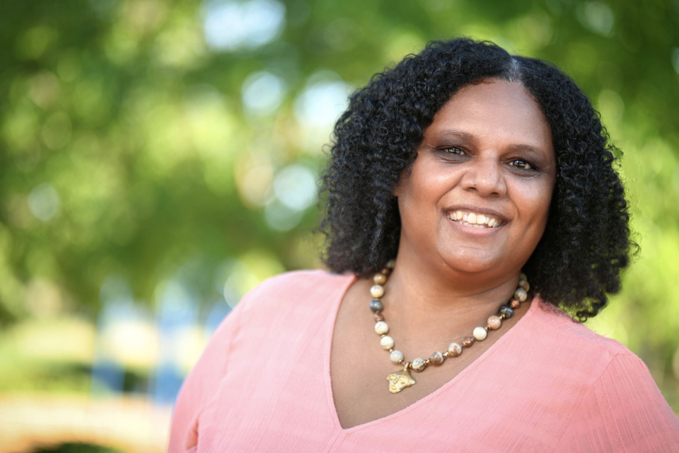 Donielle Prince Headshot