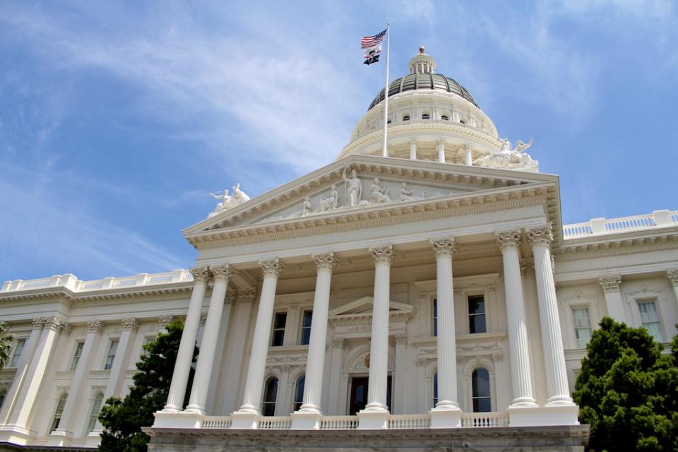 picture of California's state capital with blue skies